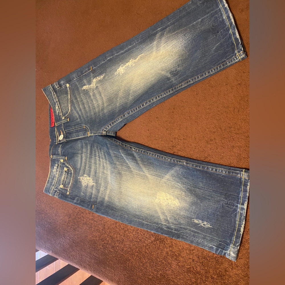 Women’s vigoss capris